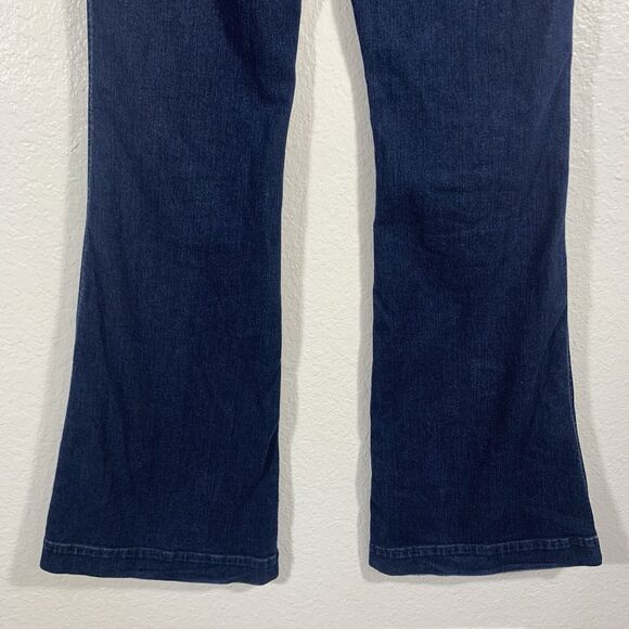 Altar’d State Dark Blue Wash Bell Bottom Jeans Size 26 Or 2 Women’s - Picture 6 of 9